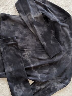 lululemon athletica Black Tie-Dye Long Sleeve Top